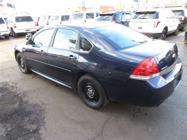 2011 Chevrolet Impala Police 4dr Sedan w/3FL